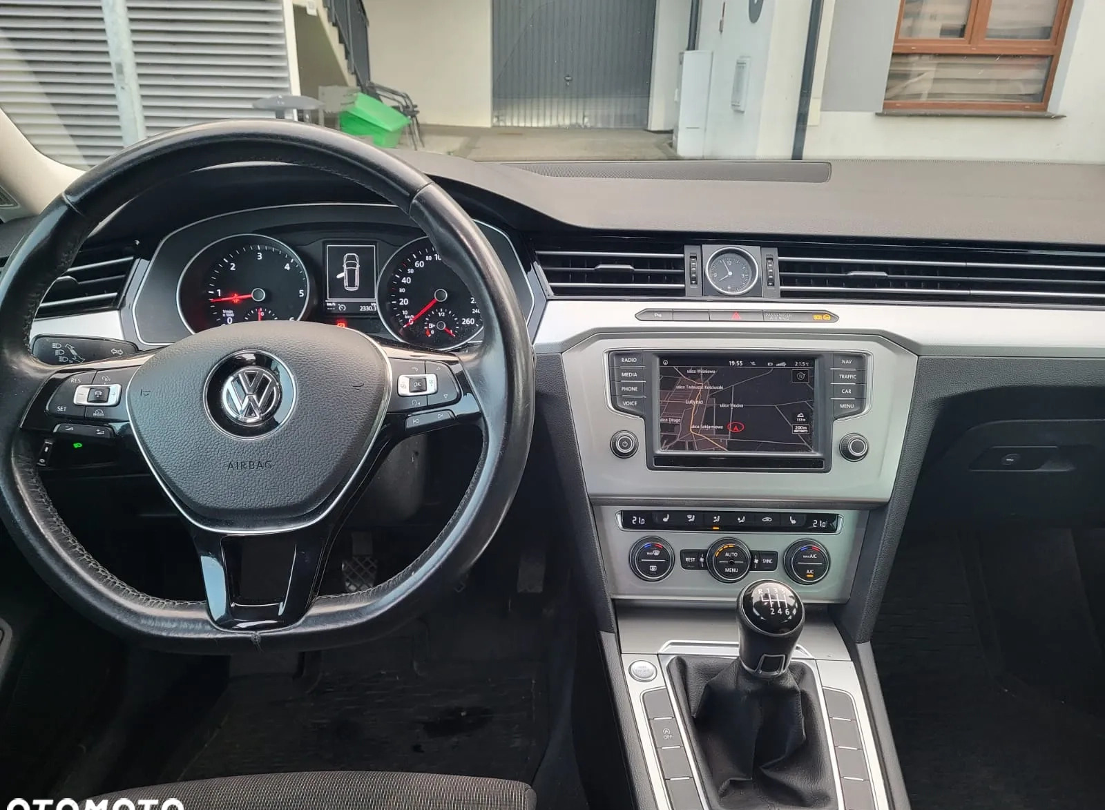 Volkswagen Passat cena 53650 przebieg: 282560, rok produkcji 2015 z Wrocław małe 16